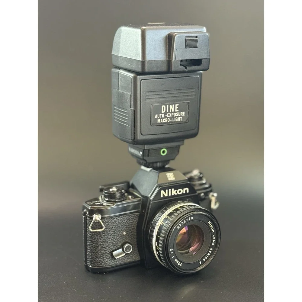 Nikon EM M90 35mm SLR Film Camera w/ 50mm Lens & Dine Flash Lighting Set.  READ